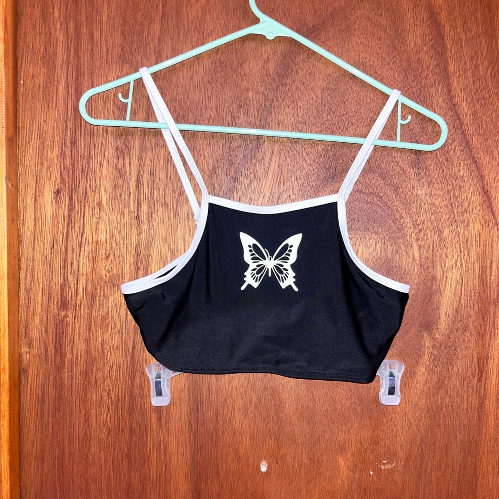 Modest black and white butterfly swim top🖤🦋